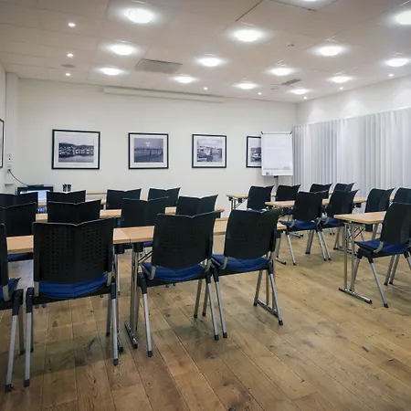 ホテル Fjordhotell - By Classic Norway 4*