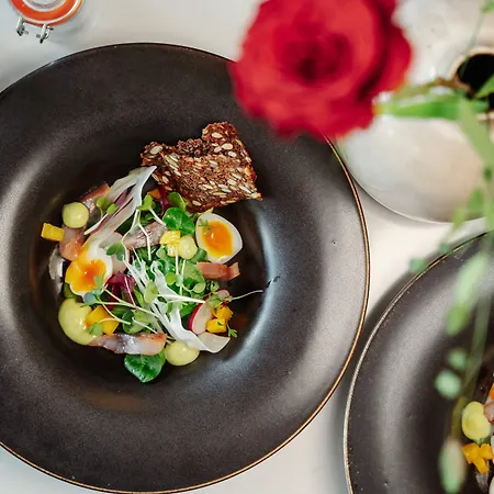 ホテル Fjordhotell - By Classic Norway モルデ