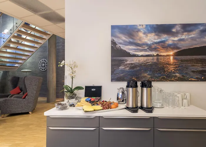 מלון Fjordhotell - By Classic Norway 4*